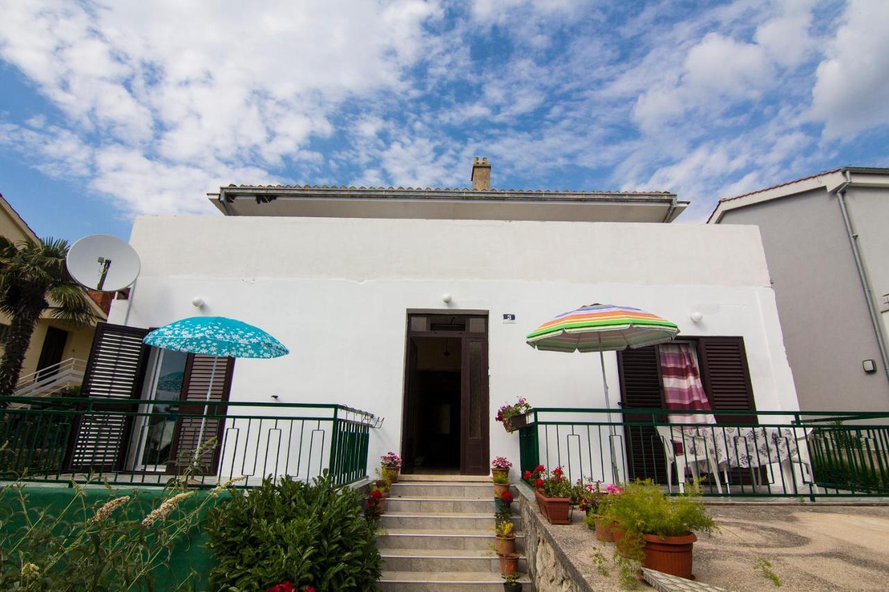 Apartment Kirby Krk Town Zewnętrze zdjęcie